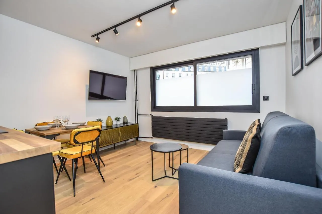 Appartement CMG Porte Maillot/ Saint-Ferdinand à Paris